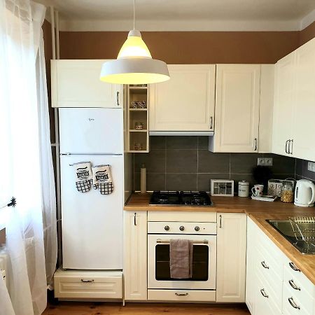 Apartman Central, Self Check In 24 H, Free Parking Банска-Бистрица Экстерьер фото