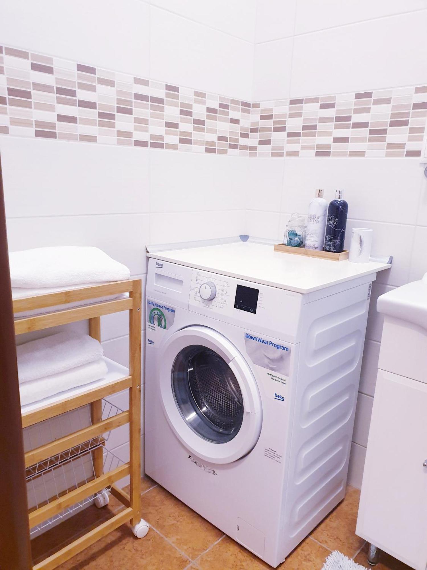 Apartman Central, Self Check In 24 H, Free Parking Банска-Бистрица Экстерьер фото